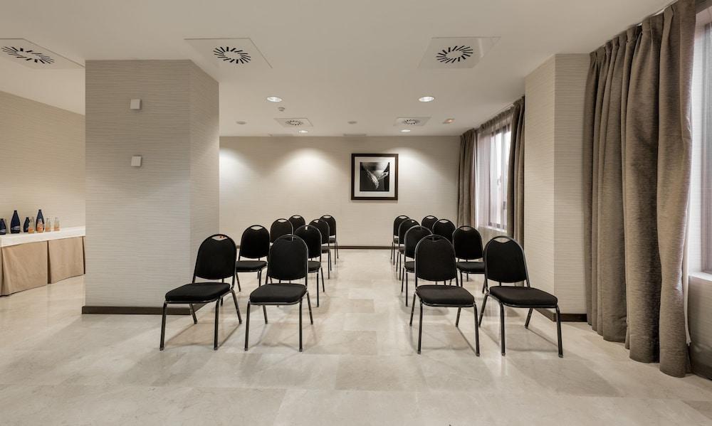Nh Valladolid Balago Exteriér fotografie